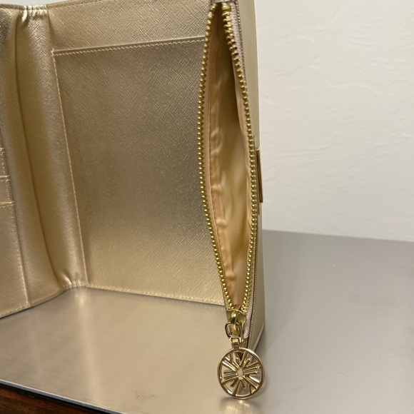 Lilly Pulitzer Gold Metallic Folio Wallet - Picture 7 of 7